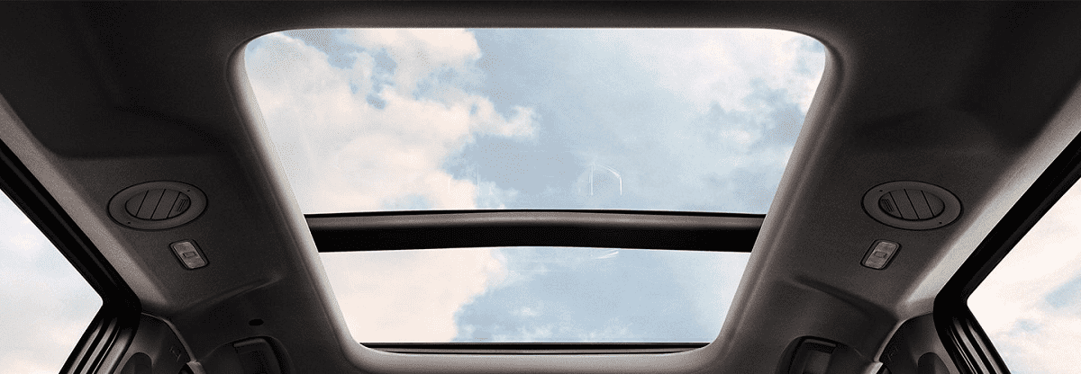 Cửa sổ trời toàn cảnh Panorama Của Ford everest 2021