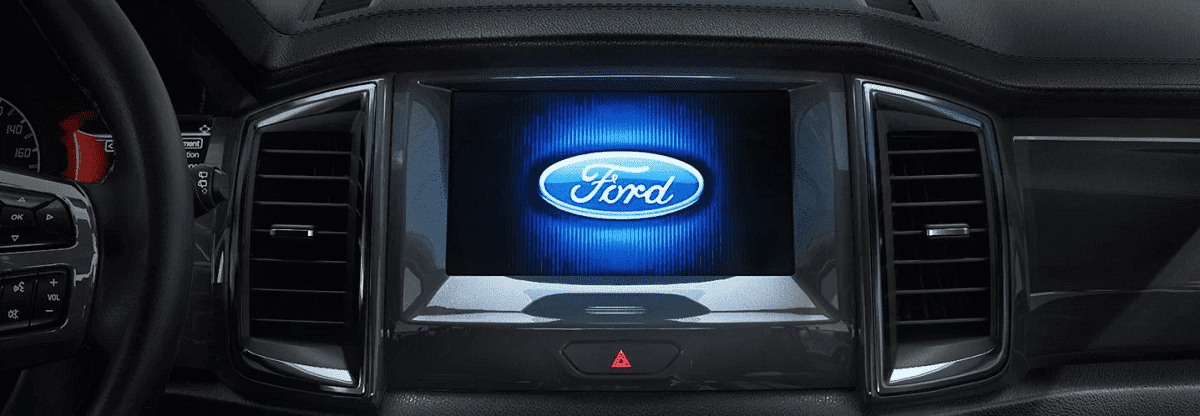 Điều khiển thông minh của Ford Everest 2021
